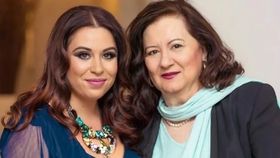 Oana Roman, îngenuncheată de durere după moartea mamei sale! Mioara Roman s-a stins din viață la 83 de ani: „Dumnezeu i-a împlinit dorința”